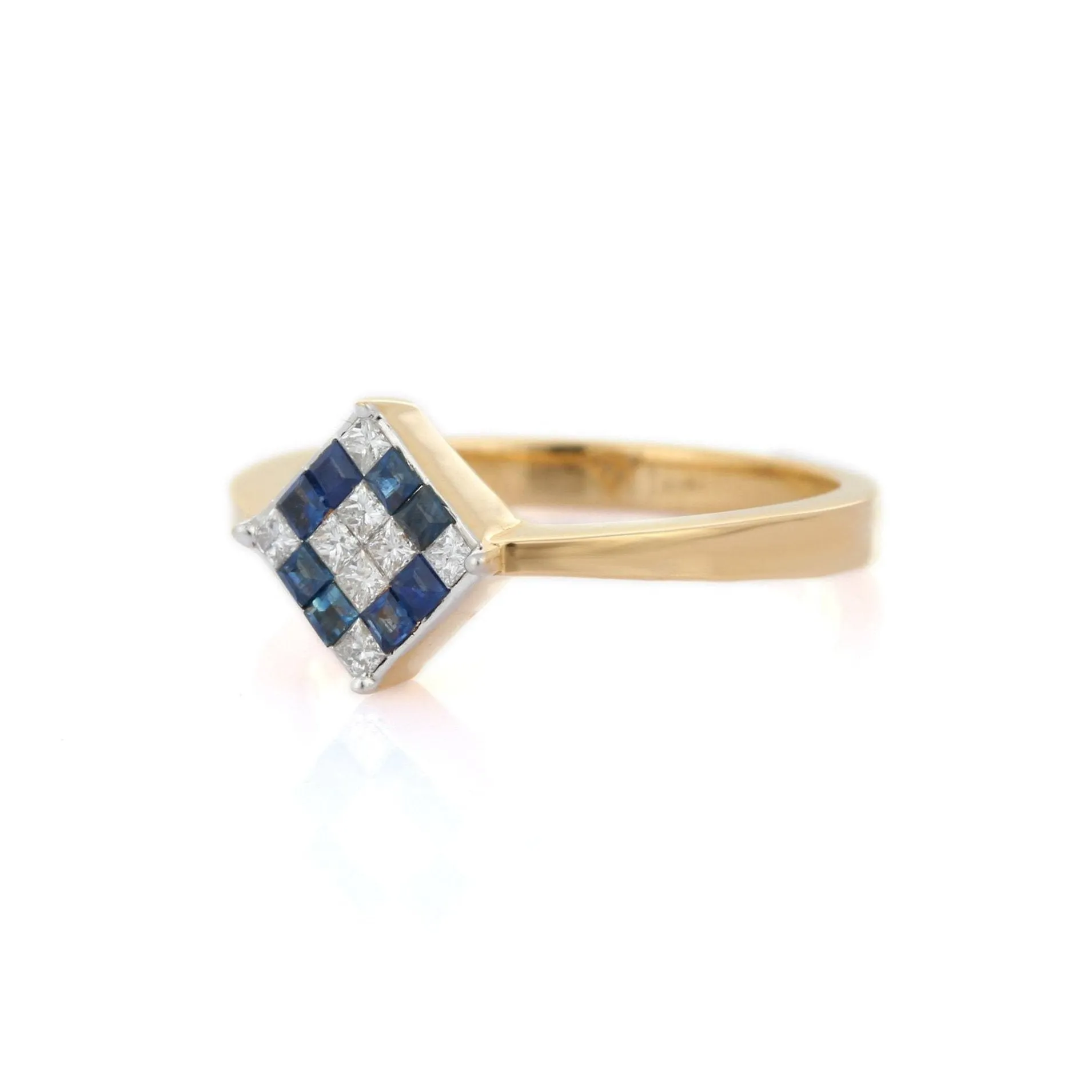 18K Yellow Gold Sapphire Ring