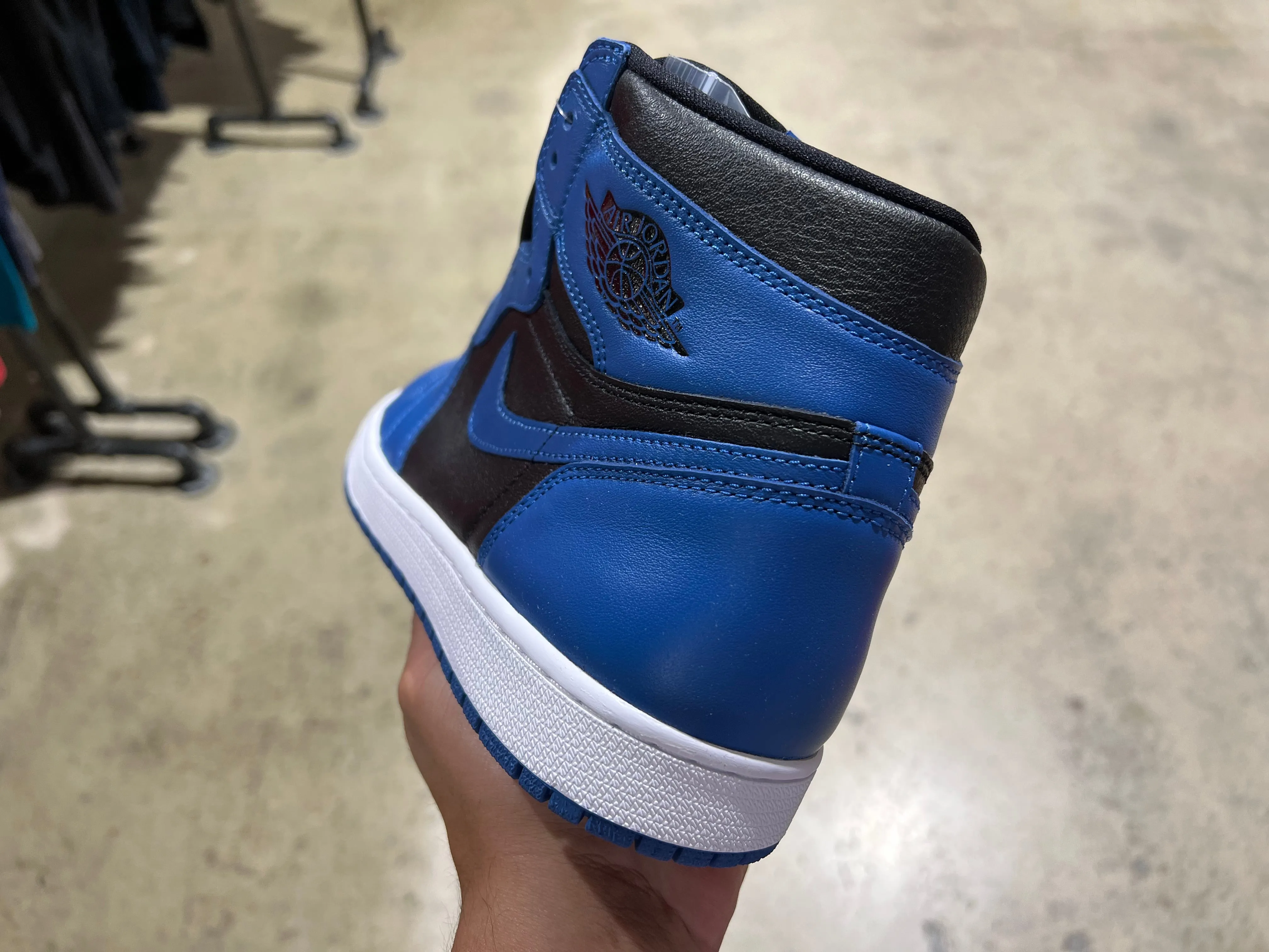 Air Jordan 1 Retro High OG - Dark Marina Blue