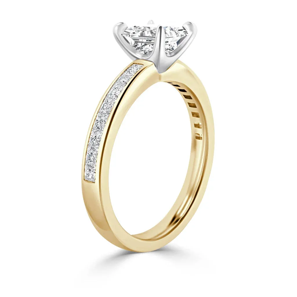 Amelia - 18ct Yellow Gold - Radiant