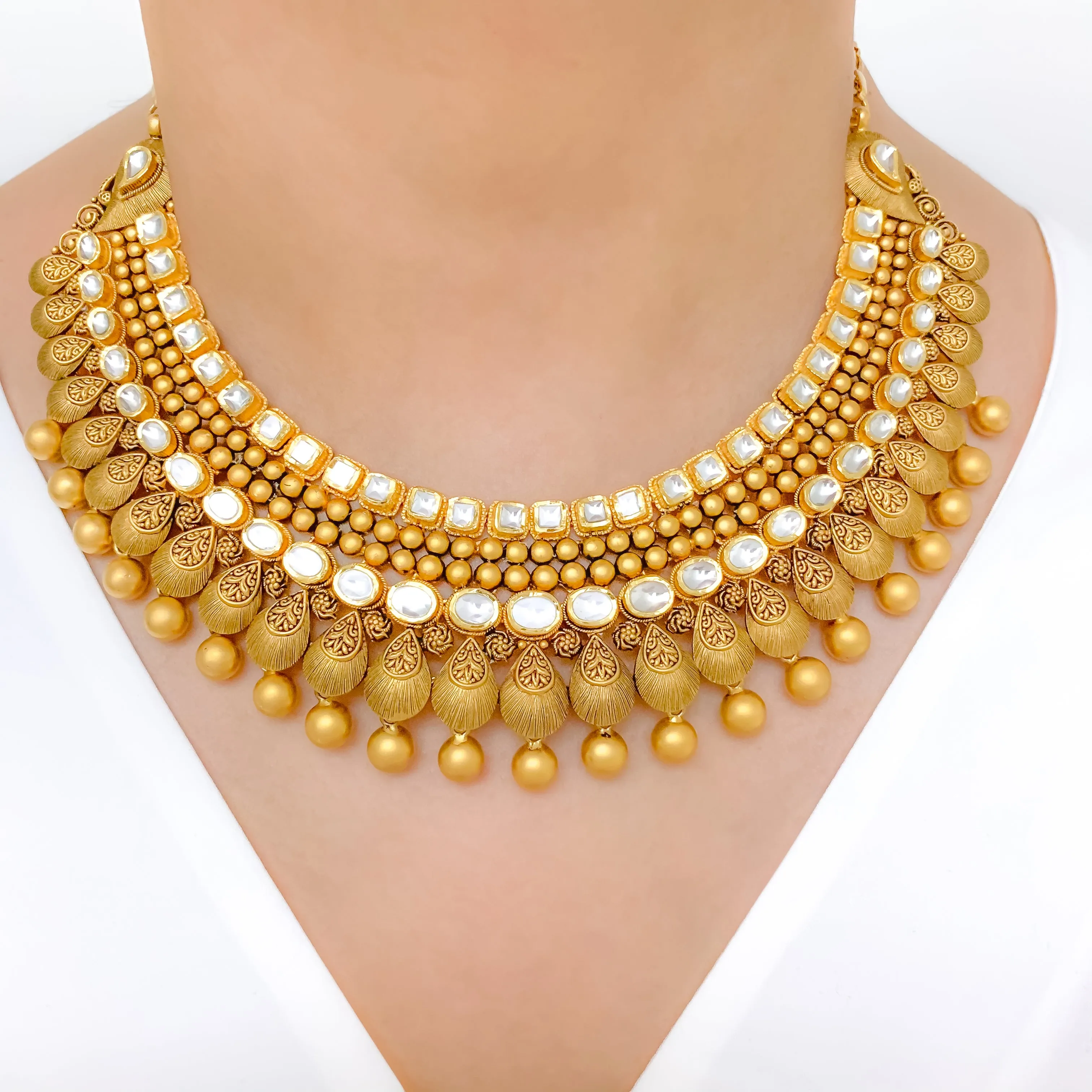 Antique Beaded Kundan Choker Set