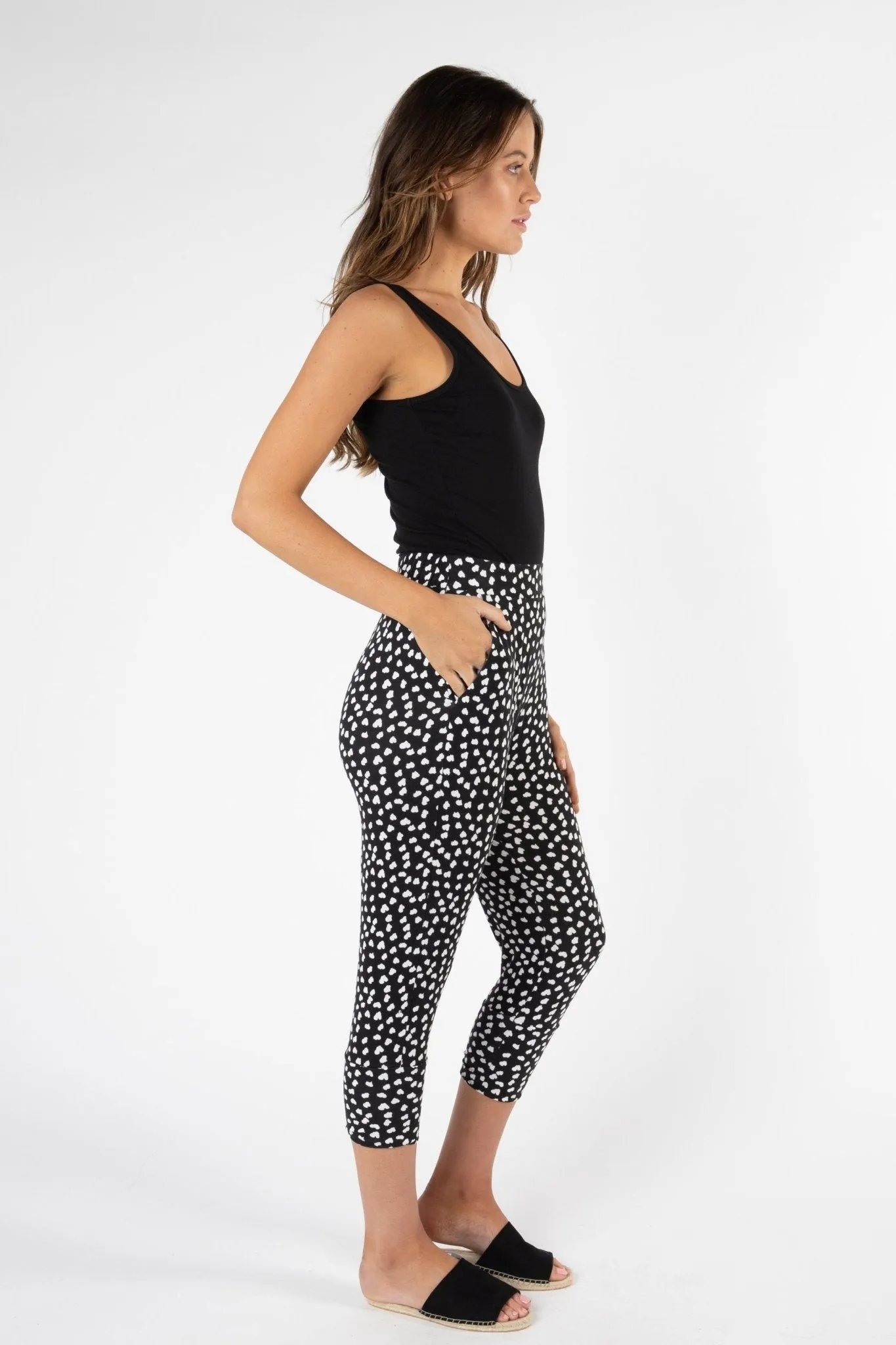 Betty Basics Lyon Pant in Heart Ocelot