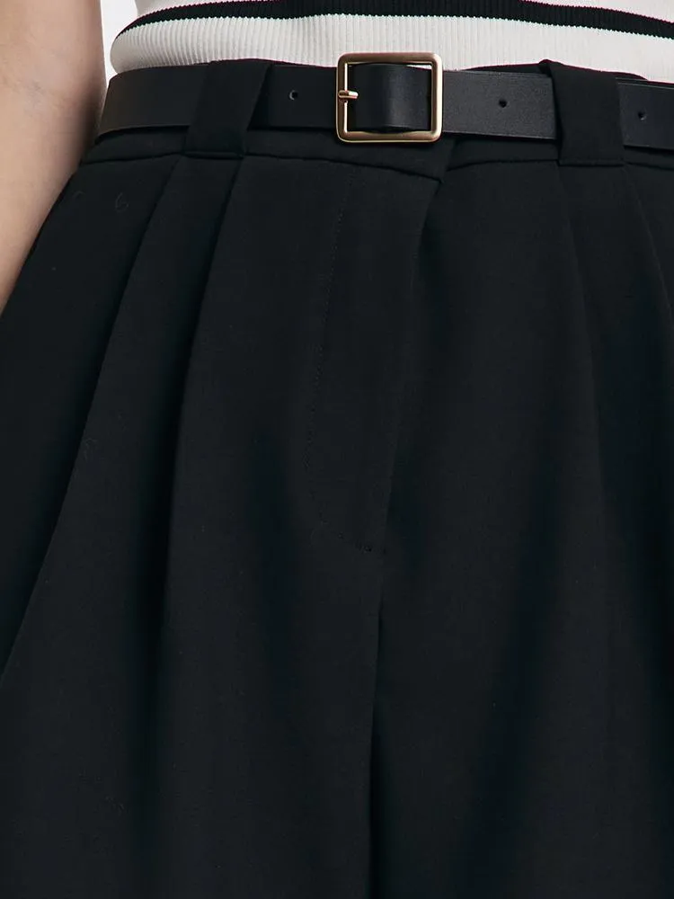 Black Loose A-Line Shorts With Belt