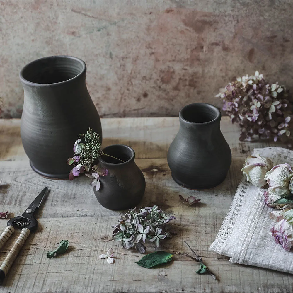 Ceramic Bloom Vase - Mocha