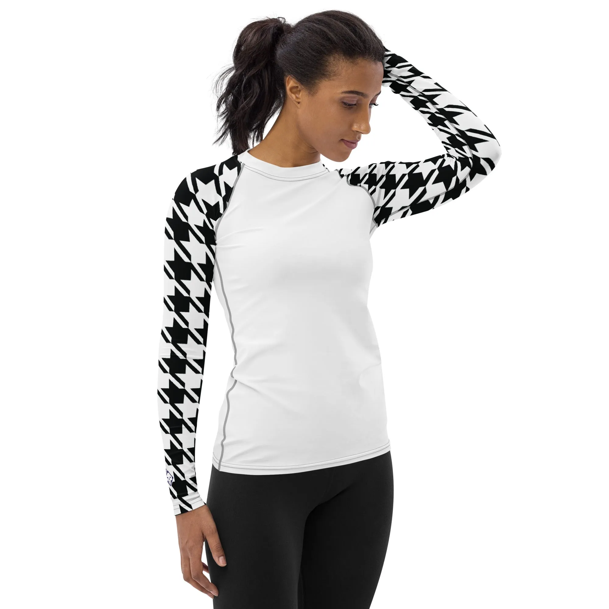 Classic Elegance: Women's Long Sleeve Houndstooth BJJ Rash Guard Blanc