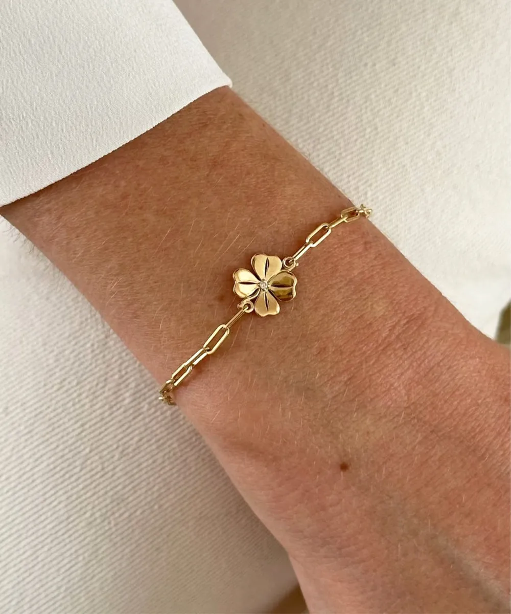 Delicate Four Leaf Clover Bracelet