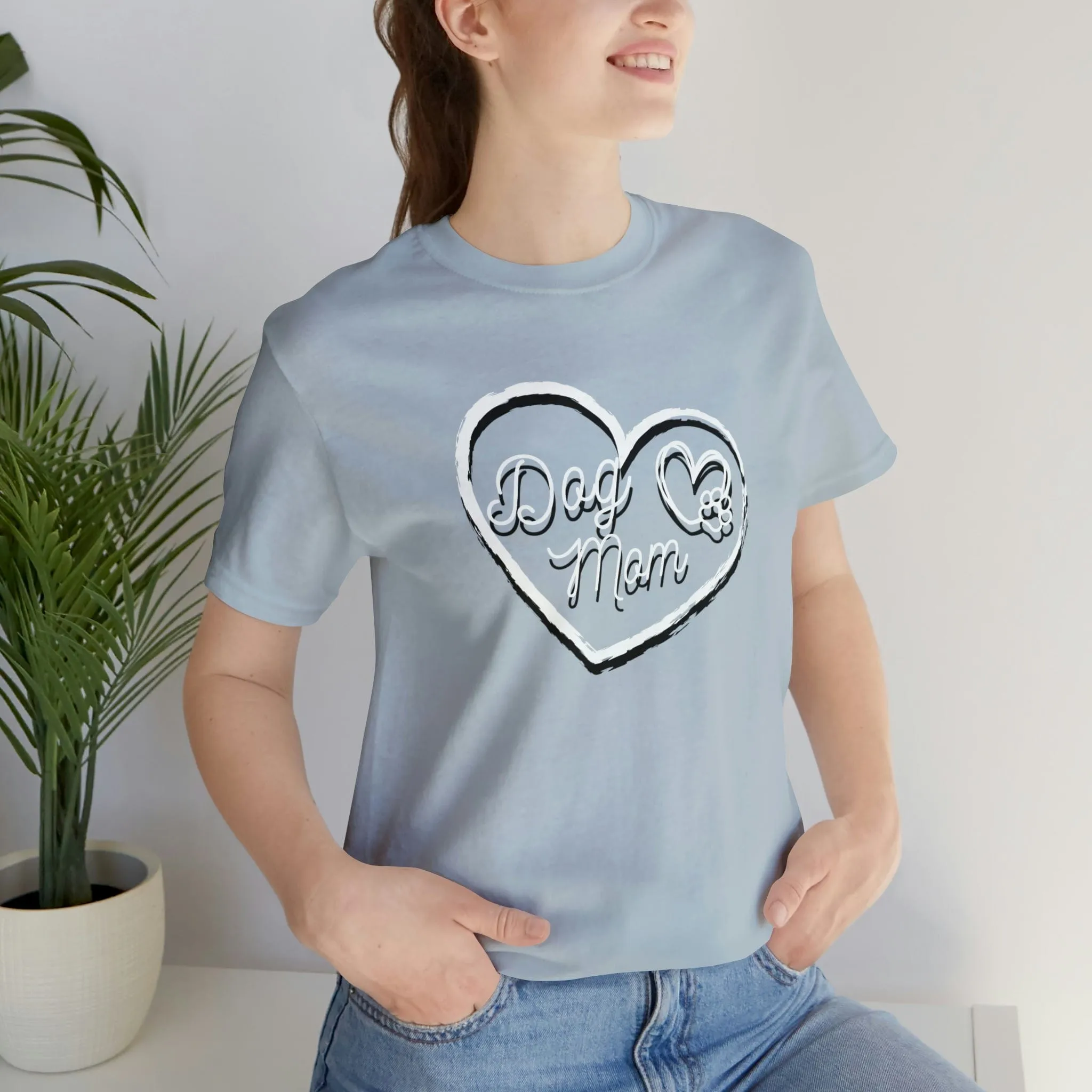 Dog Mom - Unisex Jersey Short Sleeve Tee