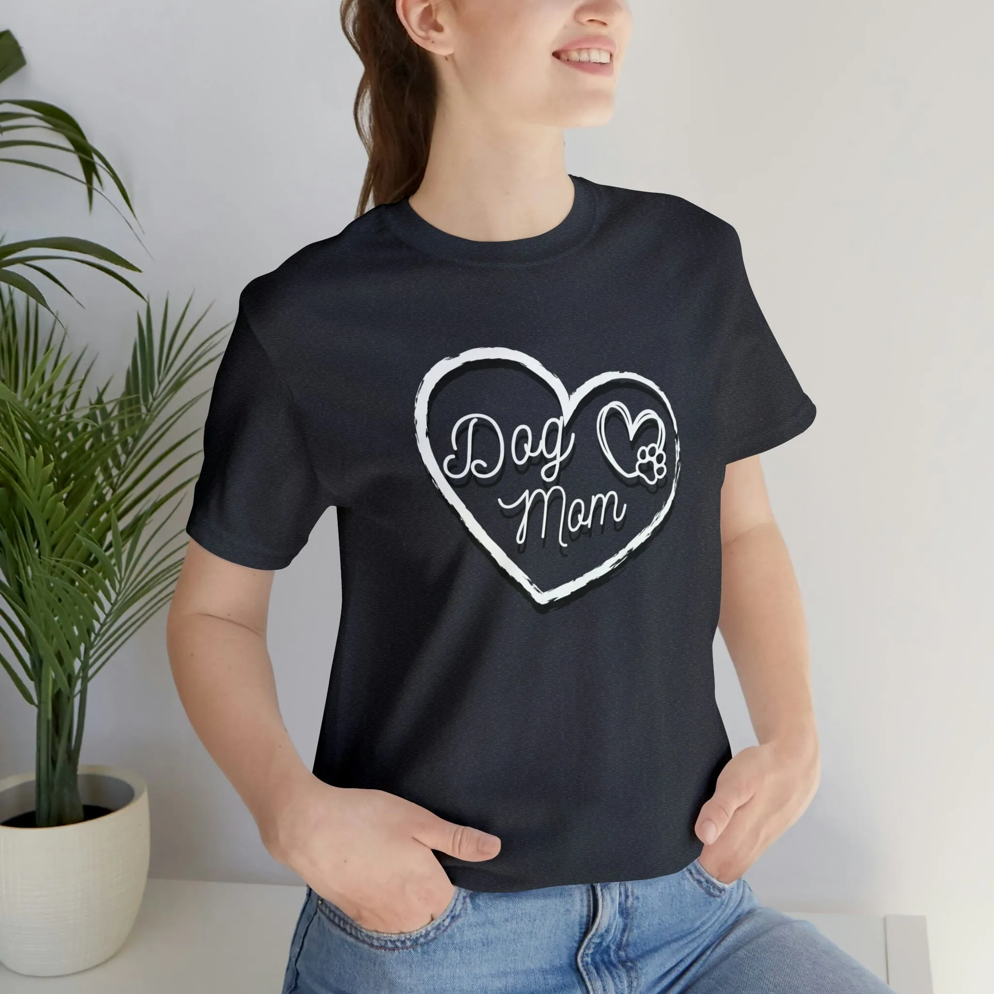 Dog Mom - Unisex Jersey Short Sleeve Tee