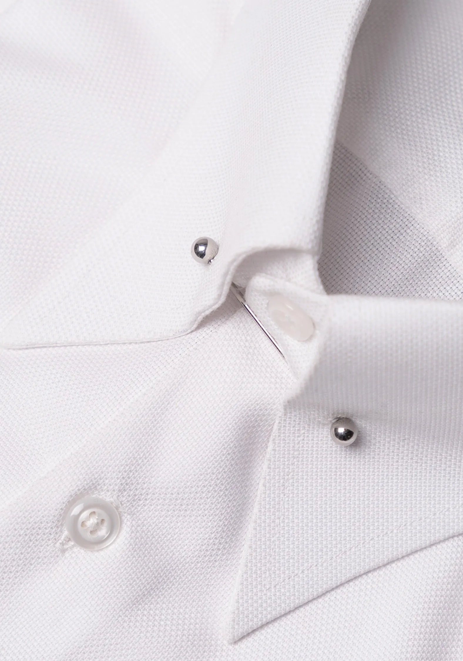 Egyptian White Gloss Structured Shirt - Classic Straight Collar With Pin