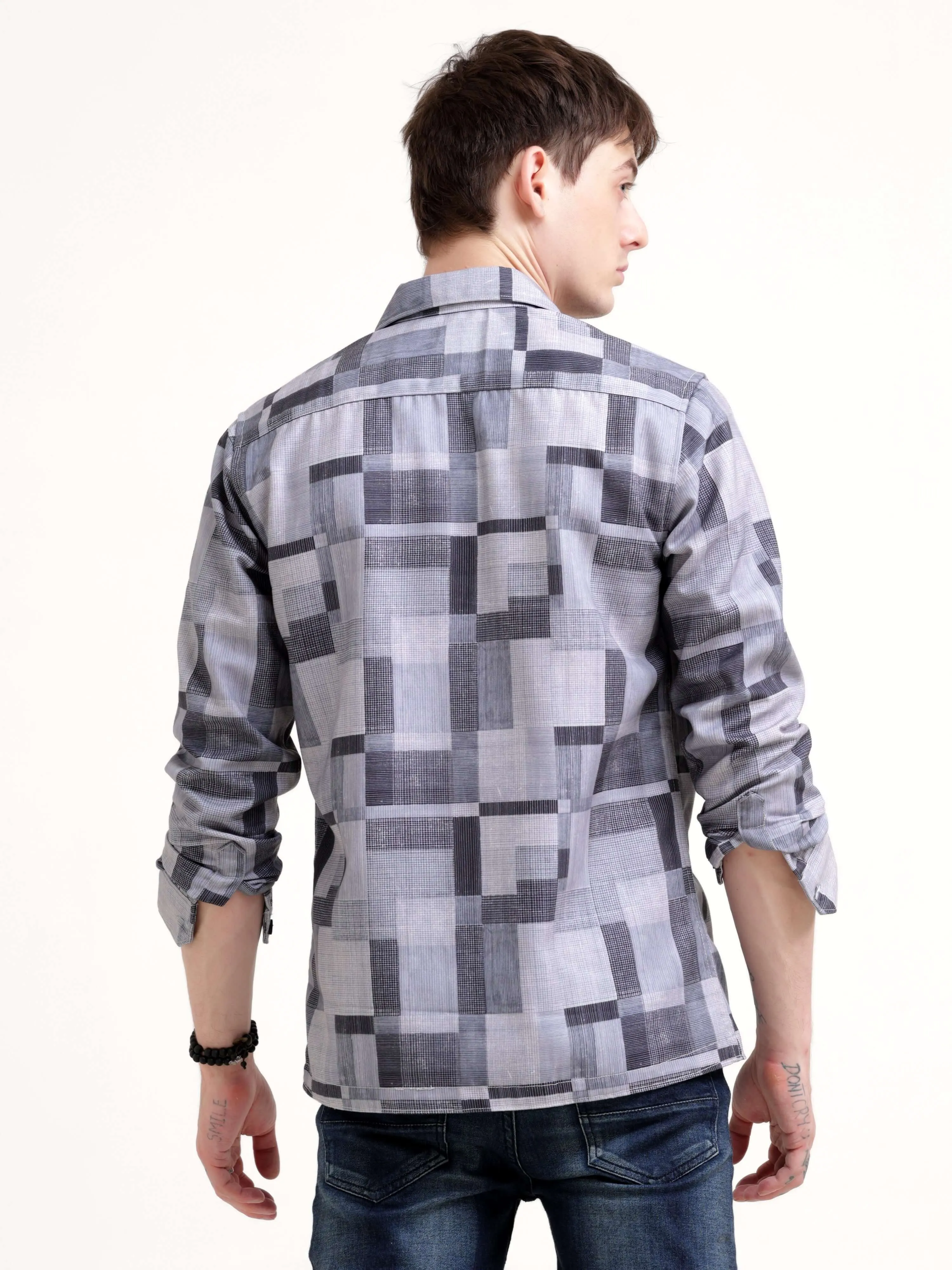 Geovibrance abstract gray Overshirt