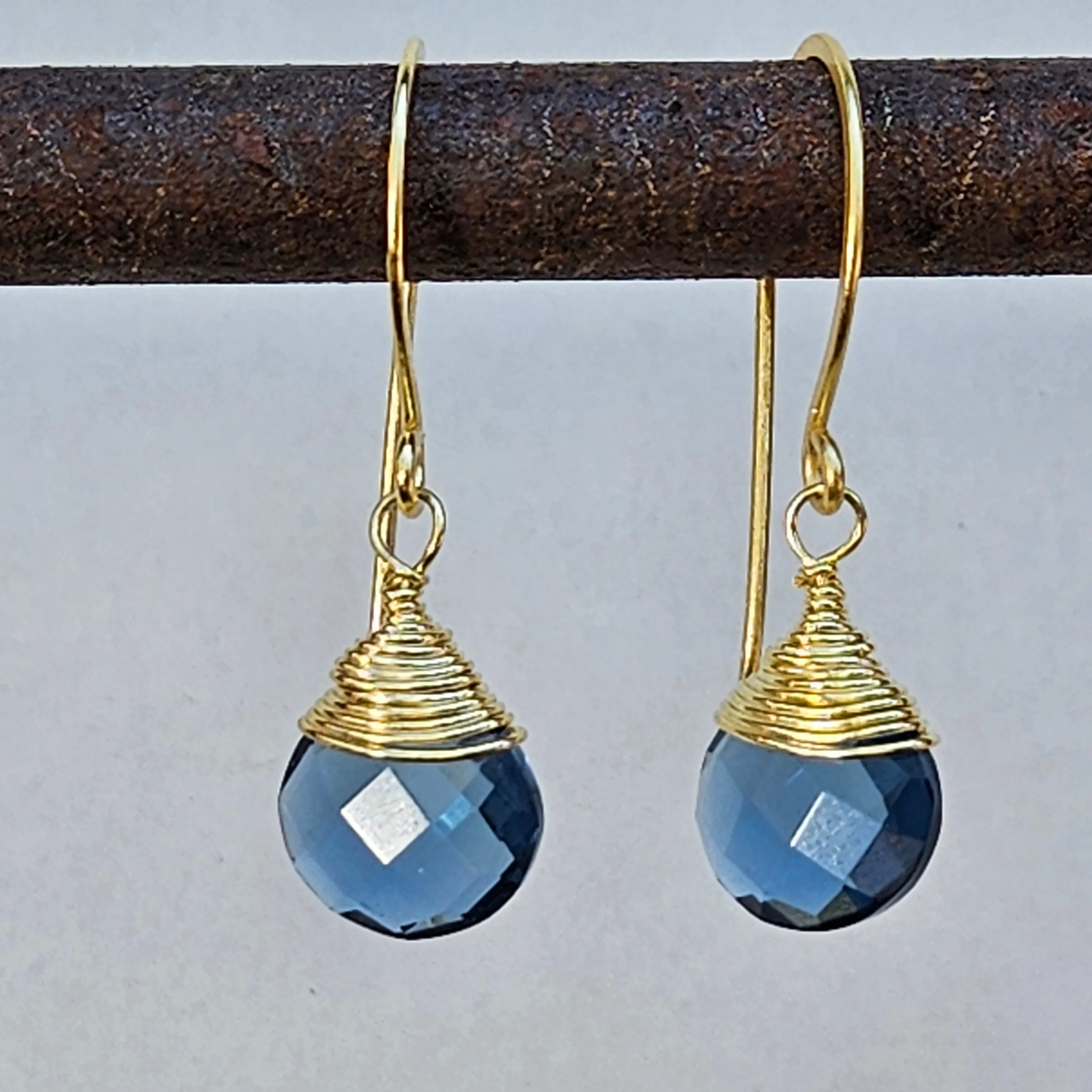 Iolite Radiant Raindrop Earrings - Gold