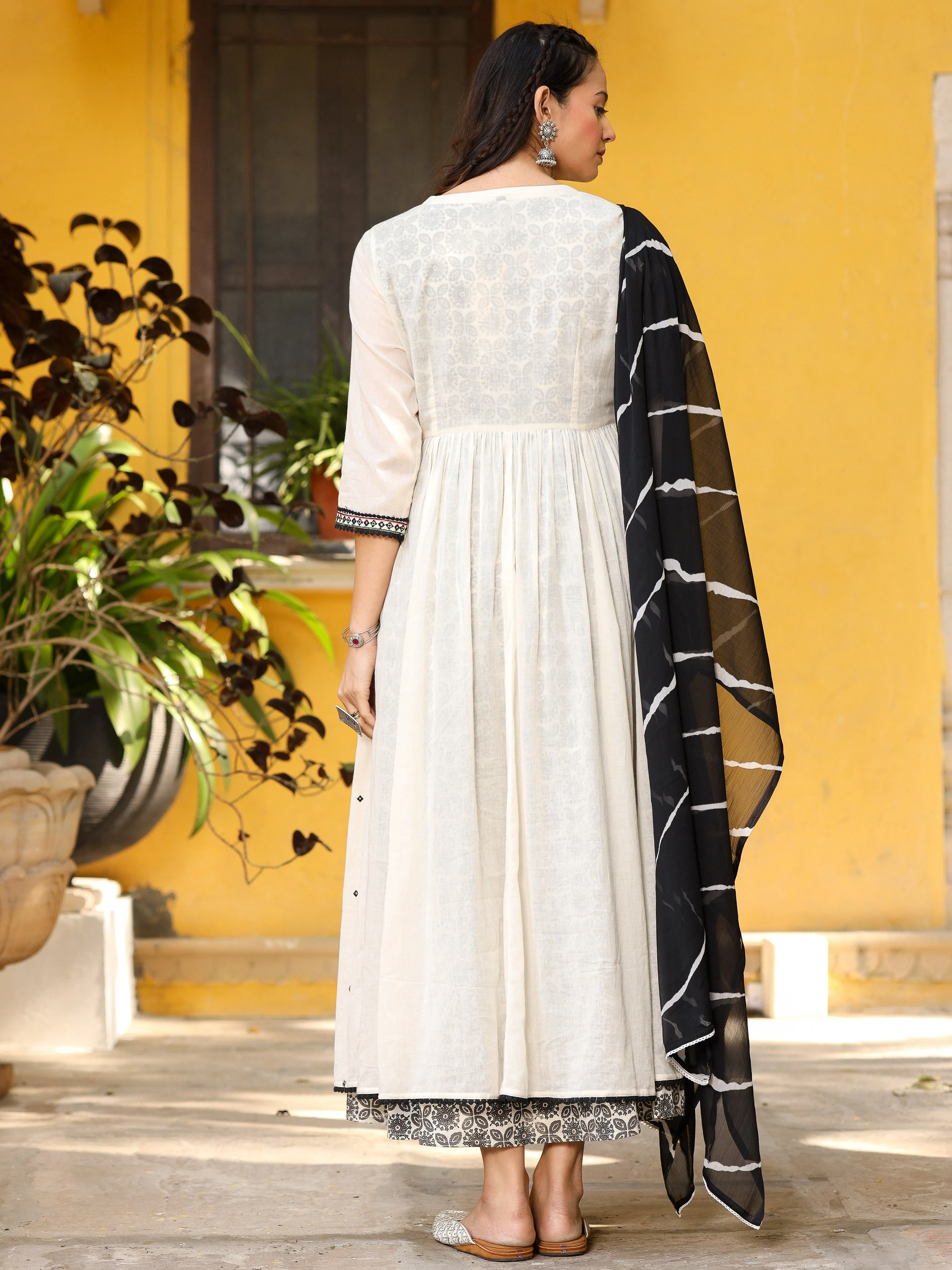 Juniper Off-White & Black Cotton  Embroidered Anarkali Dress With Jacket & Tie-Dye Dupatta