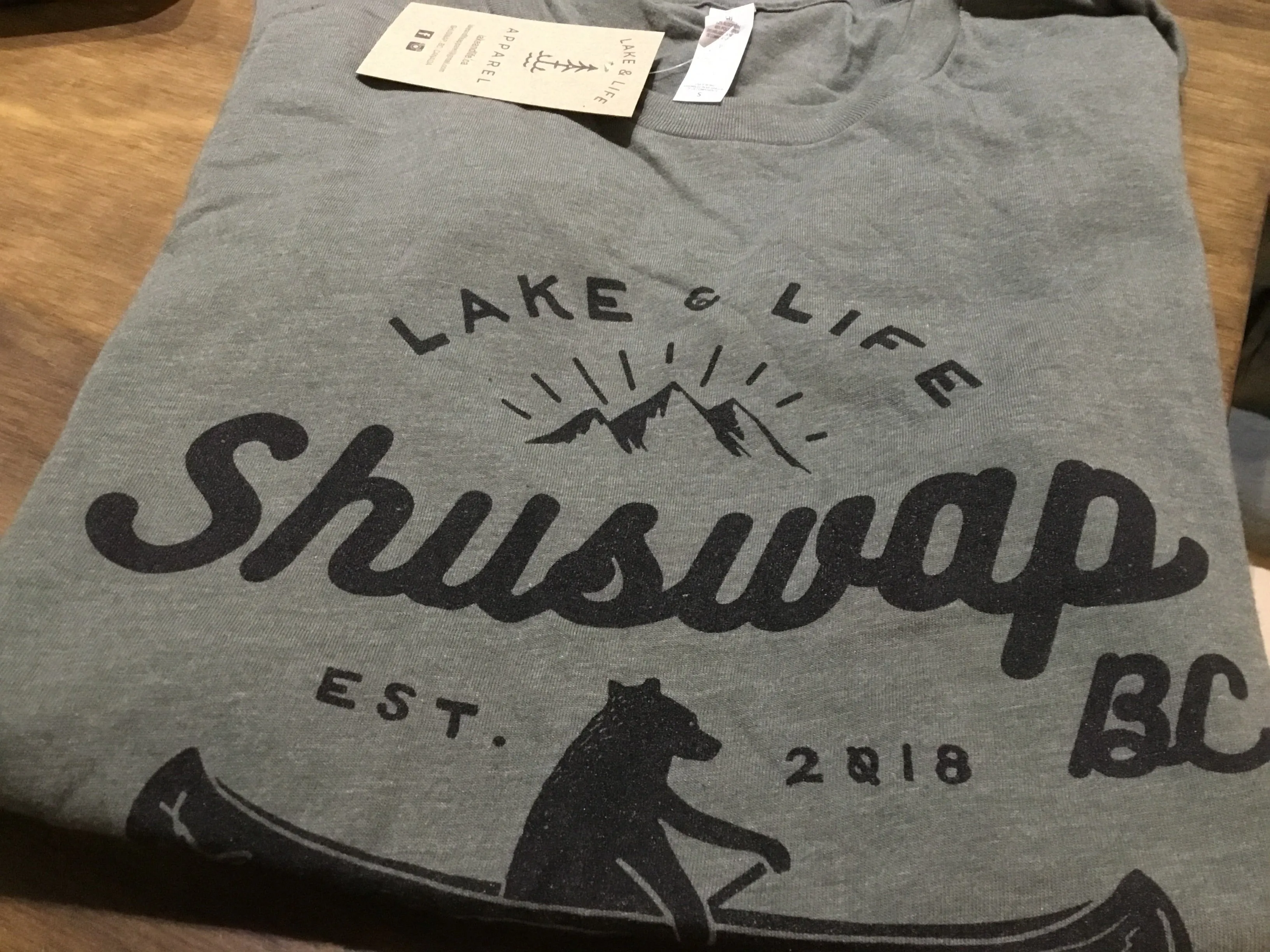 Lake & Life -  Shu Bear Unisex Tee Assorted Colours