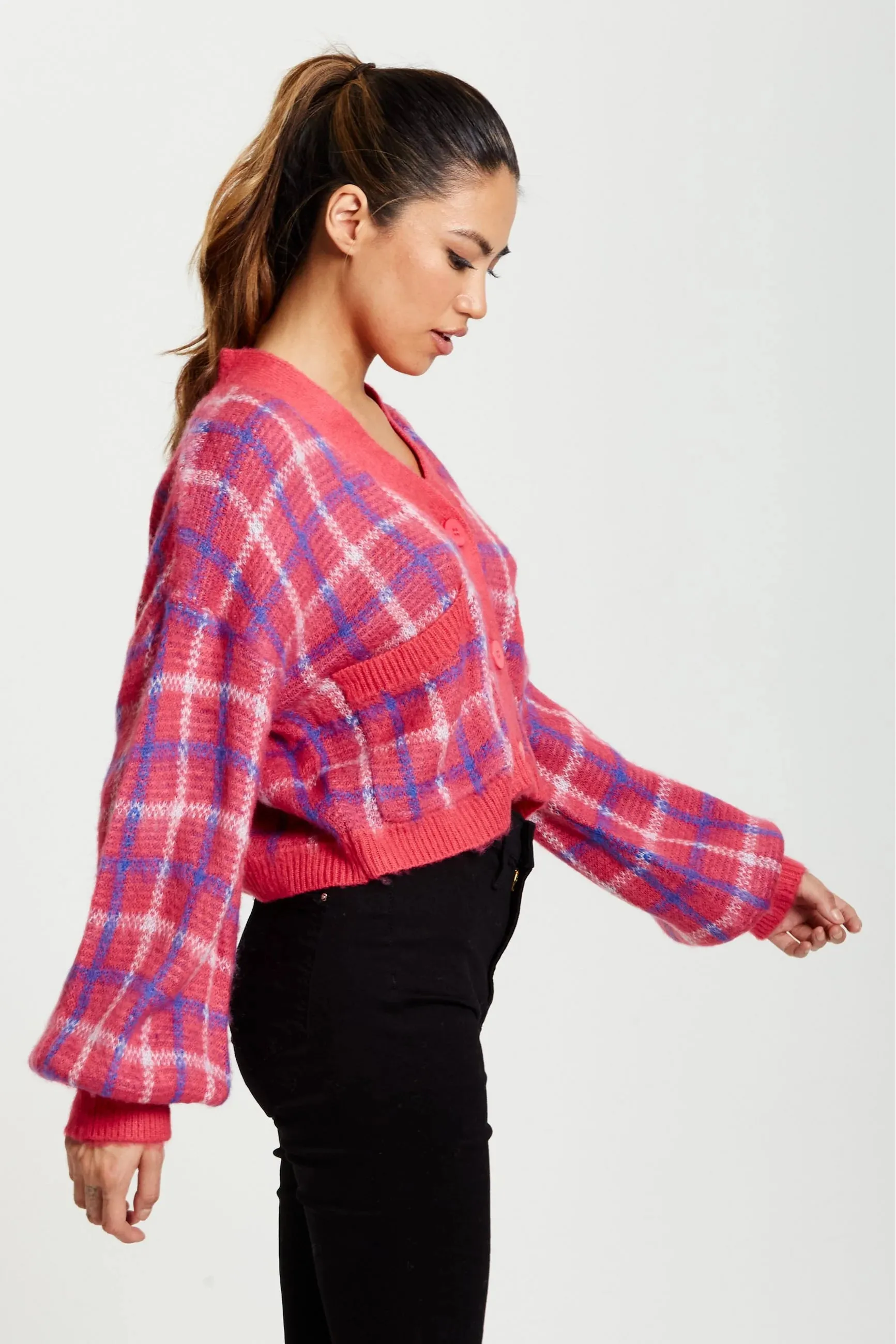 Liquorish Check V-neck Button Down Cardigan In Pink