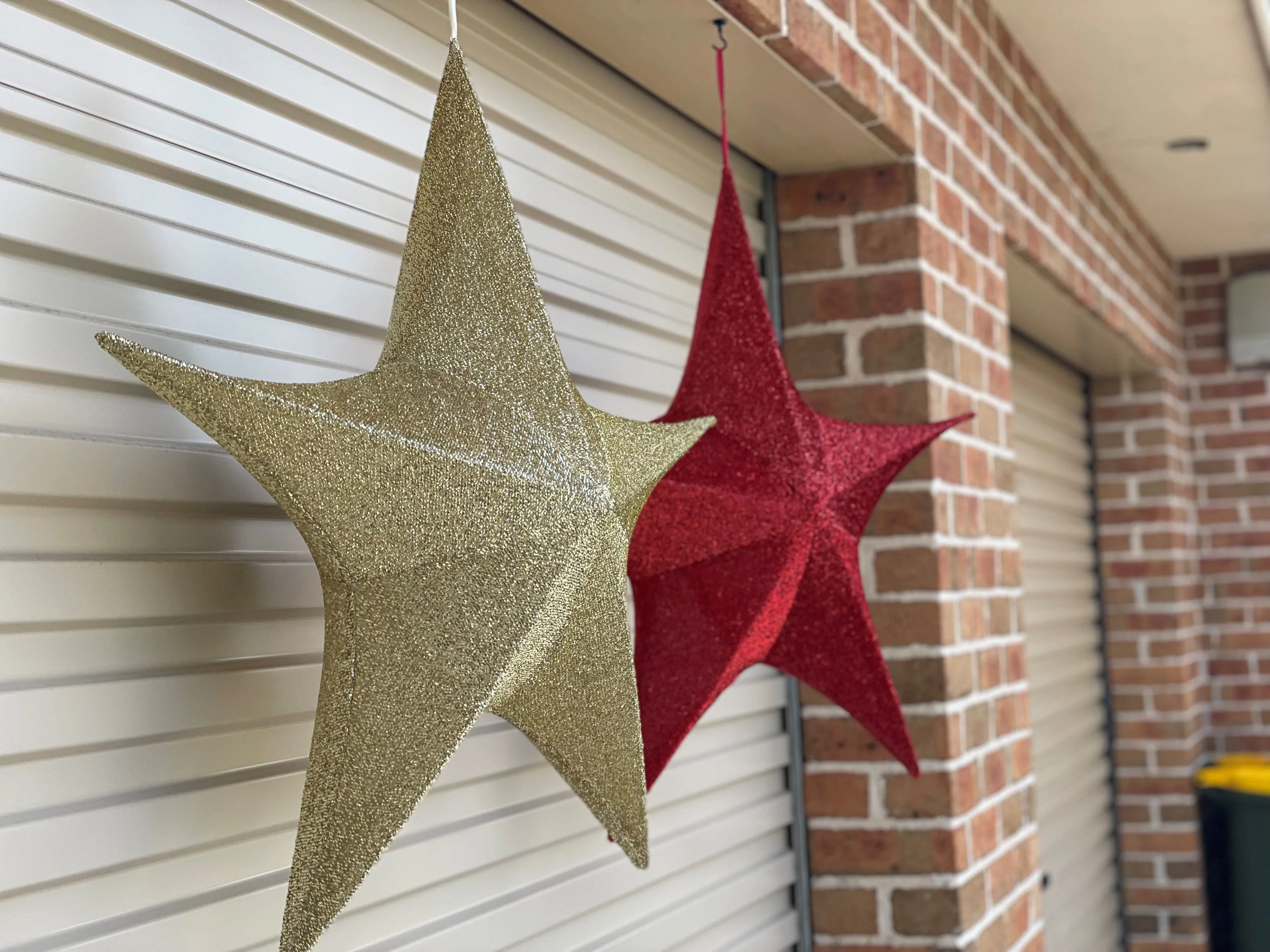 Pop Up Tinsel Star (65cm) 2 ASST