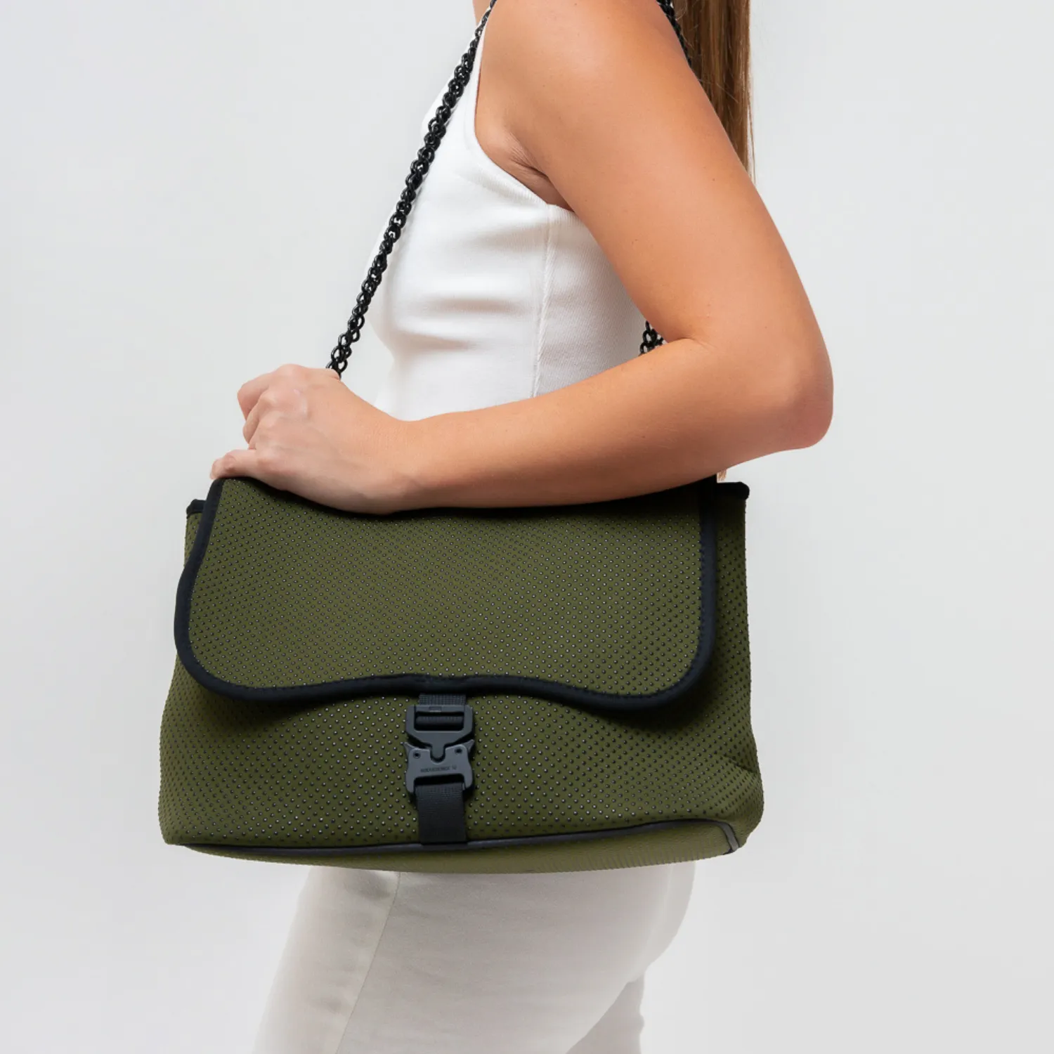 POUCH   FLAP CROSSBODY - SAFARI GREEN