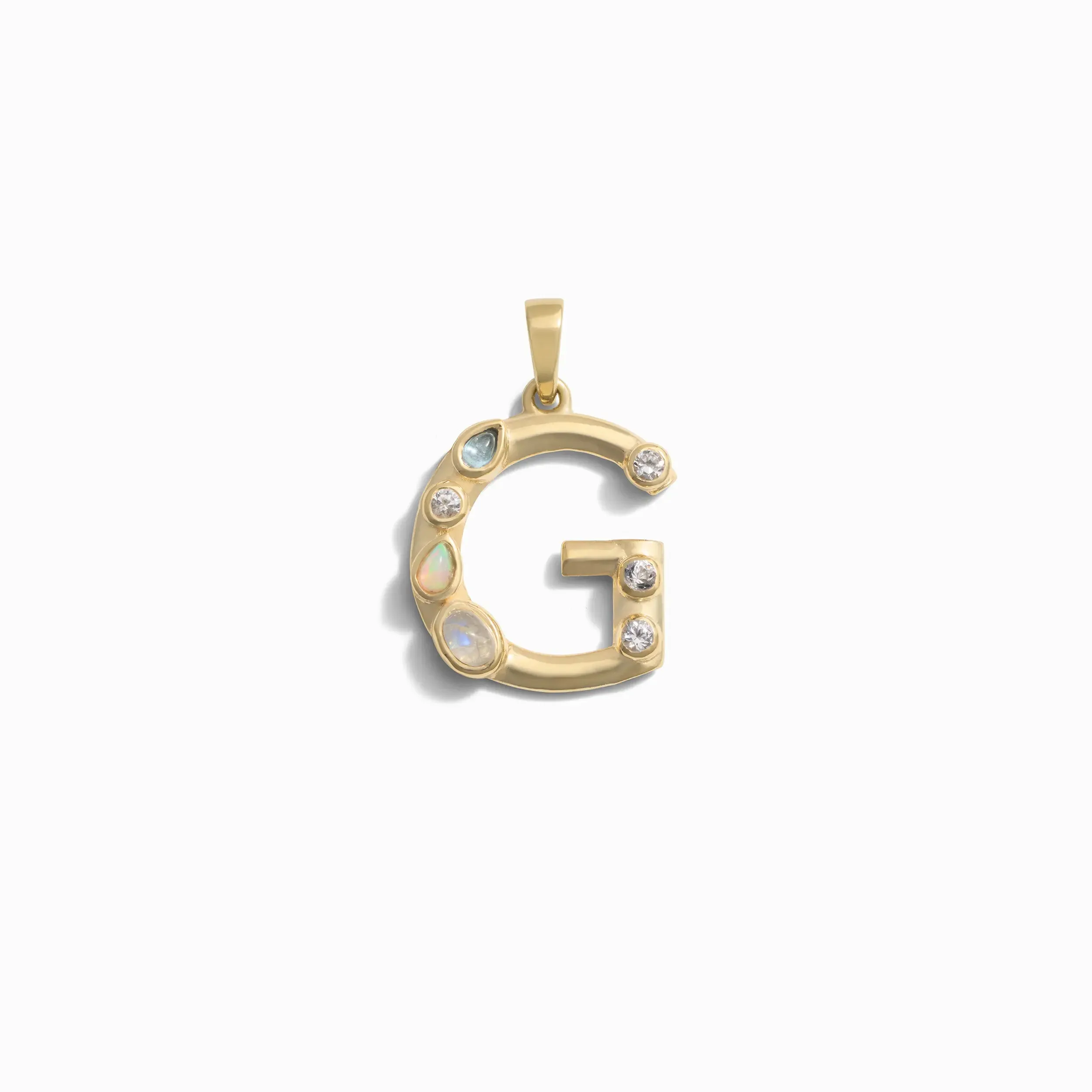 Q Initial Pendant