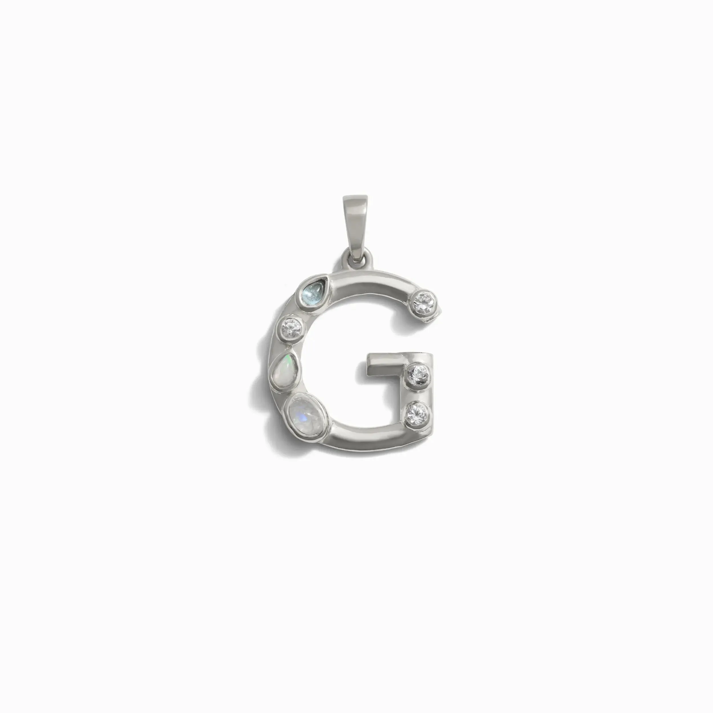 Q Initial Pendant