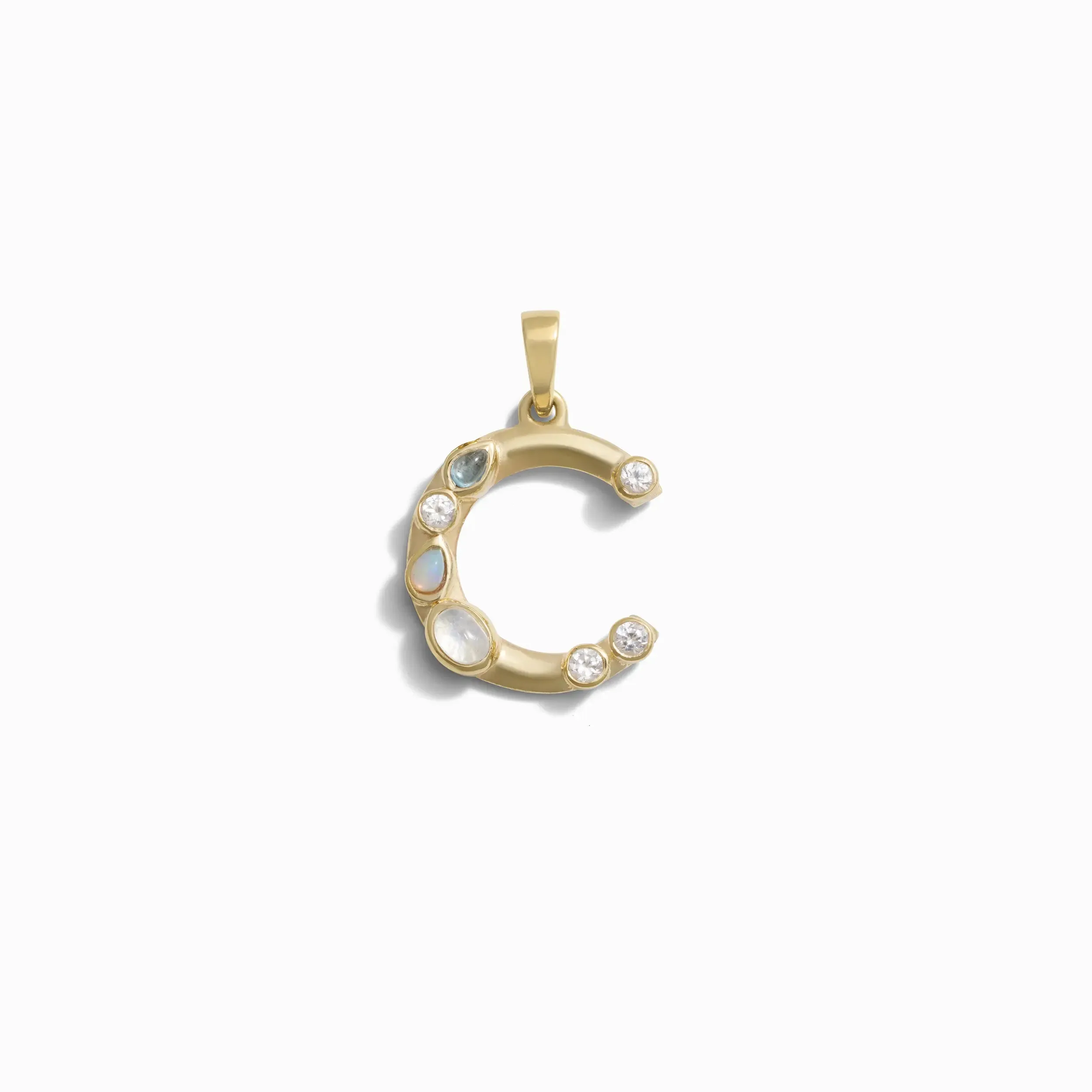 Q Initial Pendant