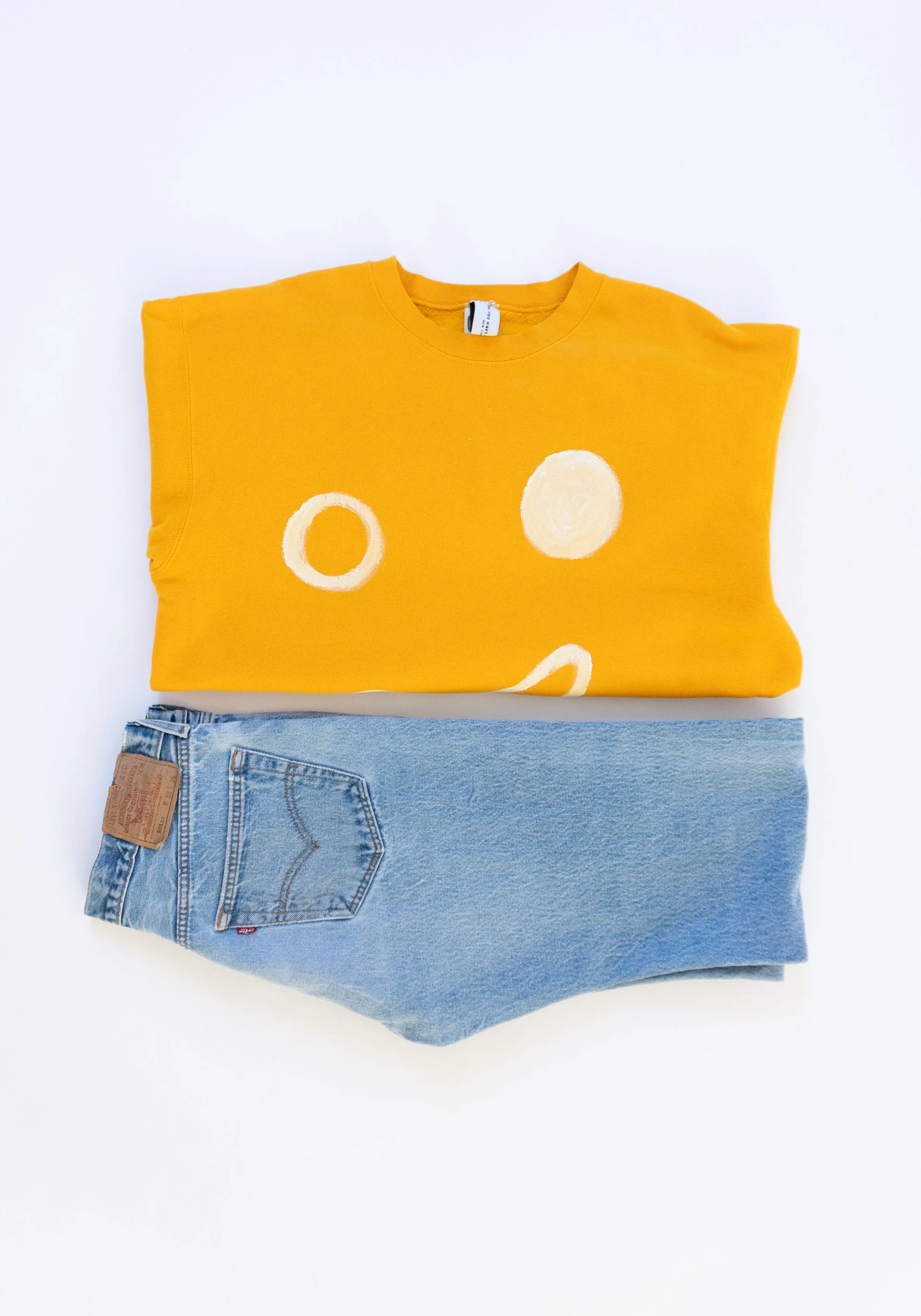 Smiley Sweatshirt in Yellow