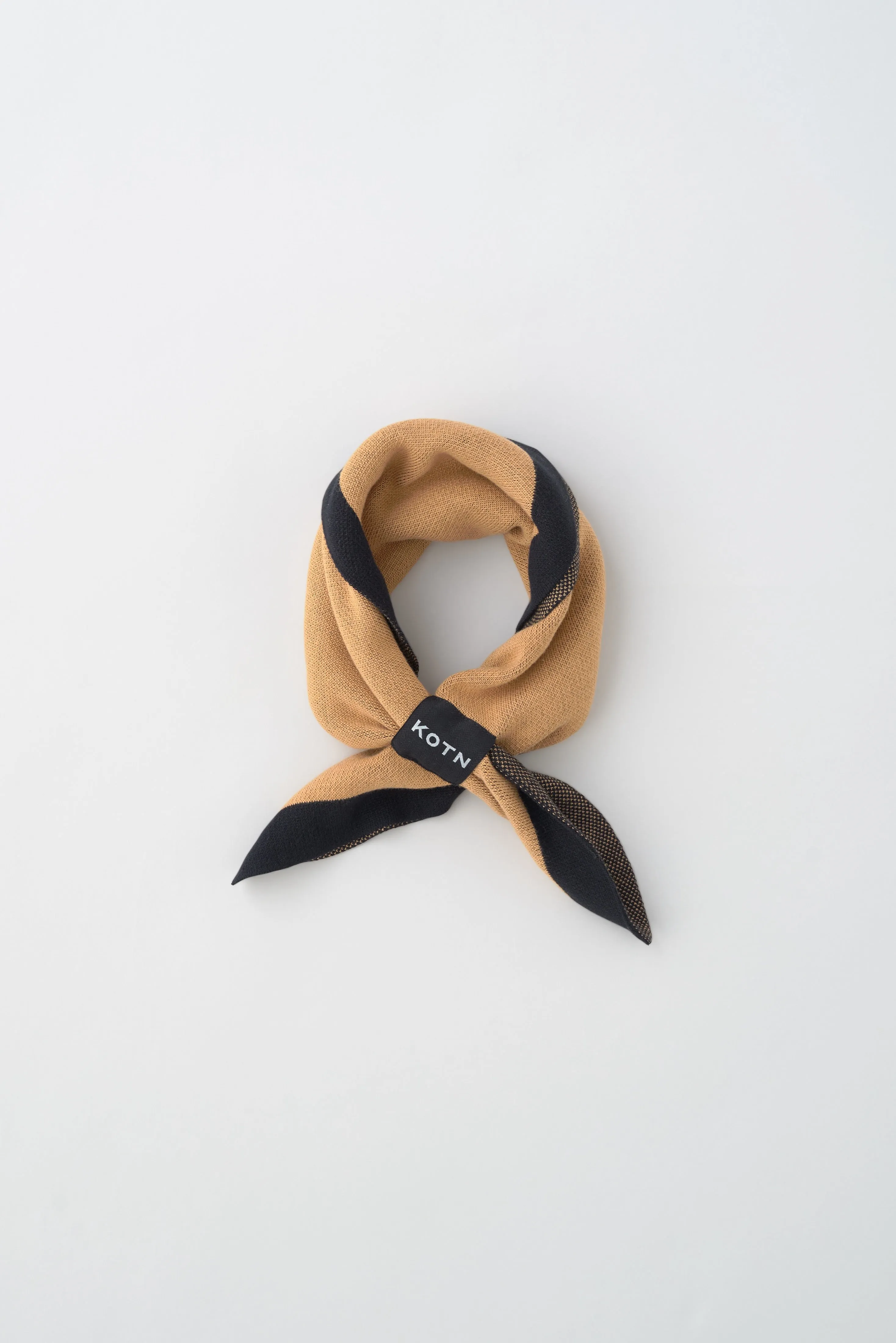 Soad Foulard in Camel/Black