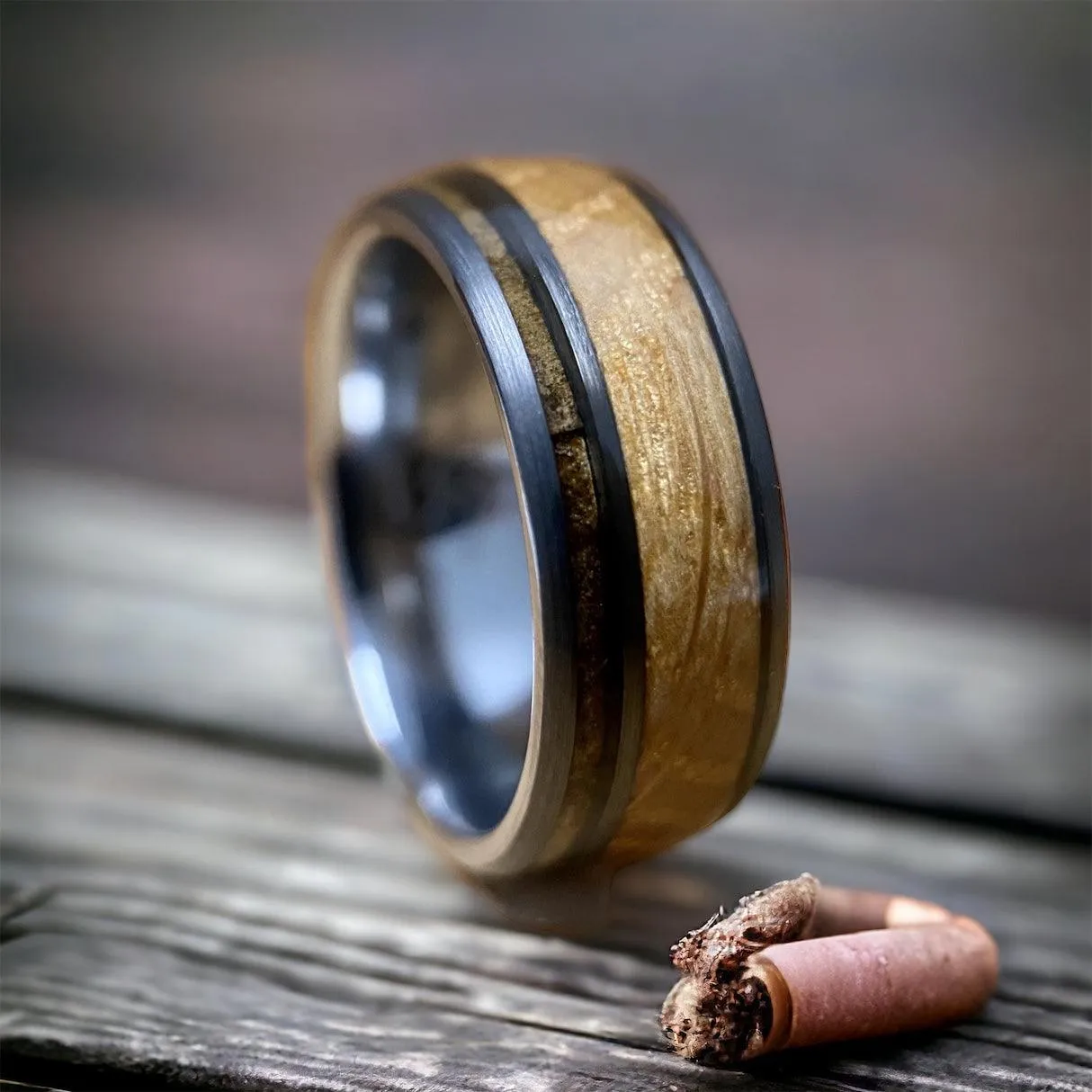 “The Winston Churchill” Kentucky Straight Bourbon Whiskey Barrel With Cigar Tungsten Ring