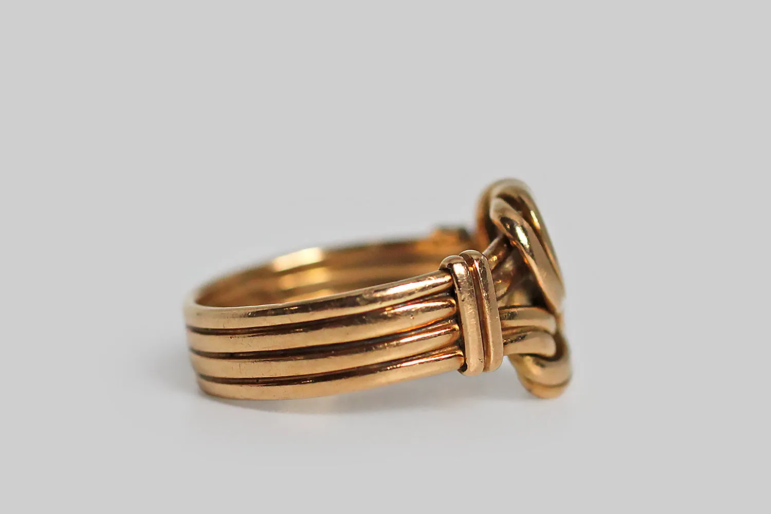 Victorian Era Love Knot Wide Band Ring in 18k Gold